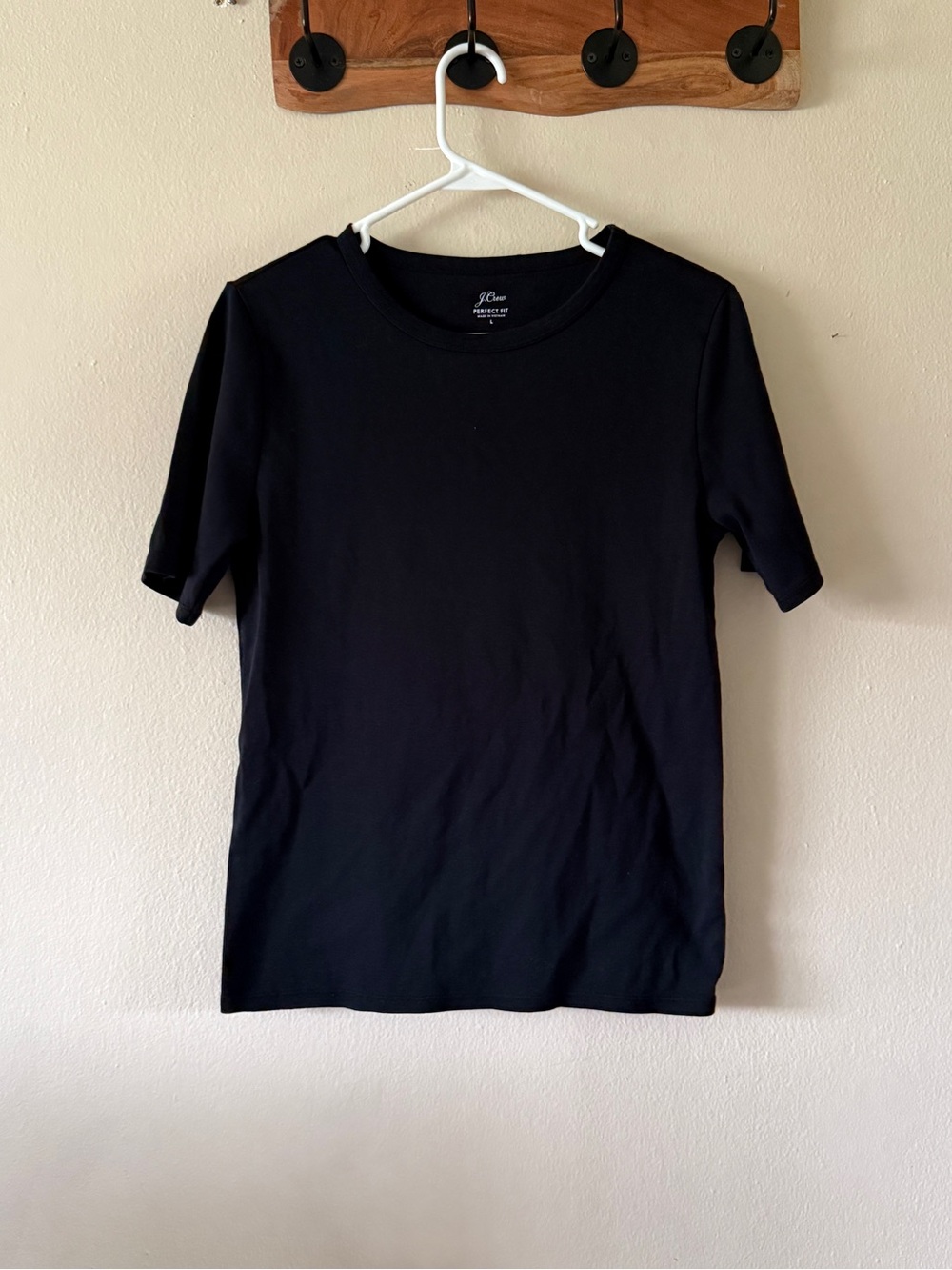 J. Crew Perfect Fit 100% Cotton Black Short Sleeve Crewneck T-Shirt Size L